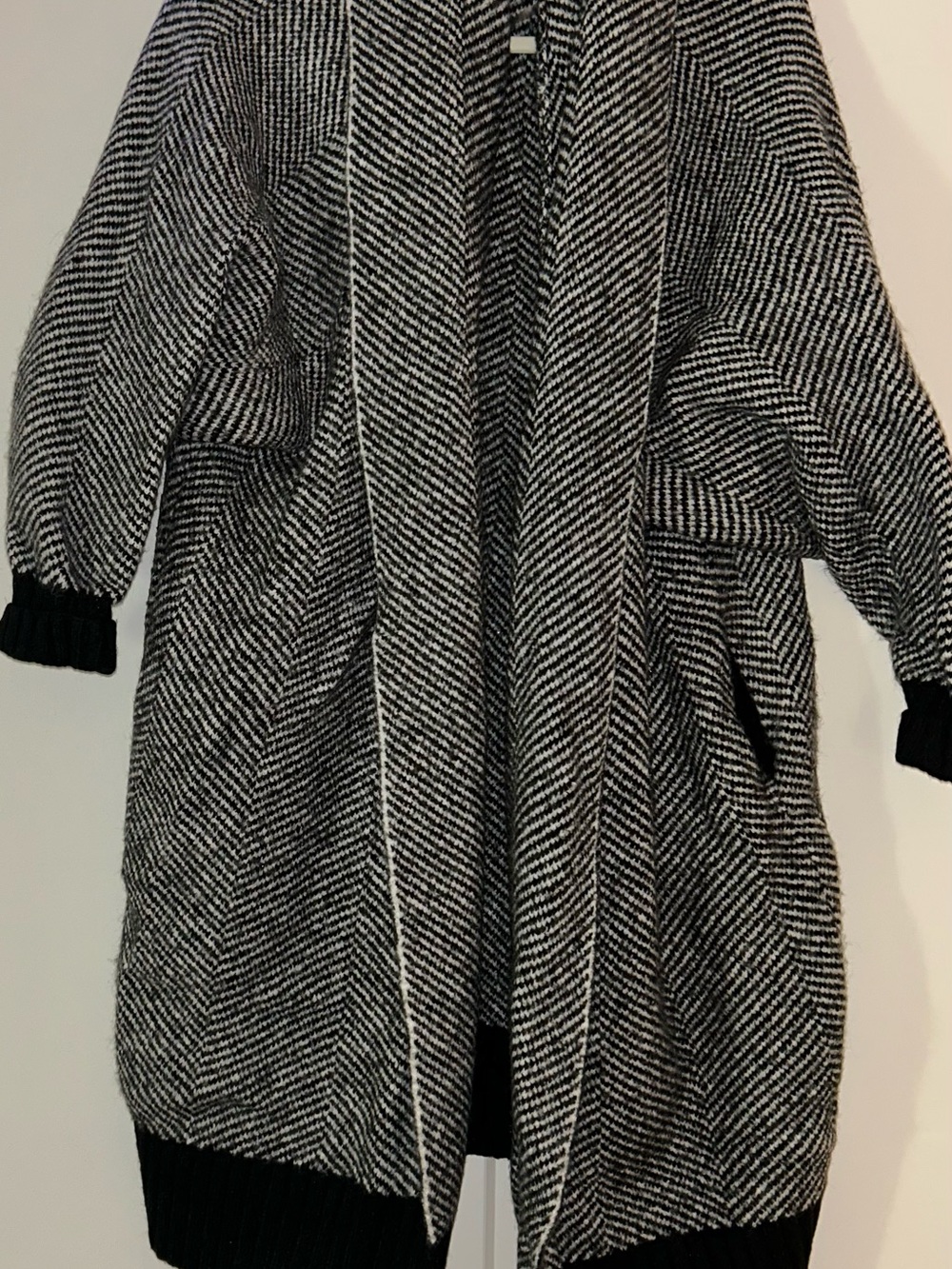 Black and White Herringbone Open-Front Women's Sweater Cardigan